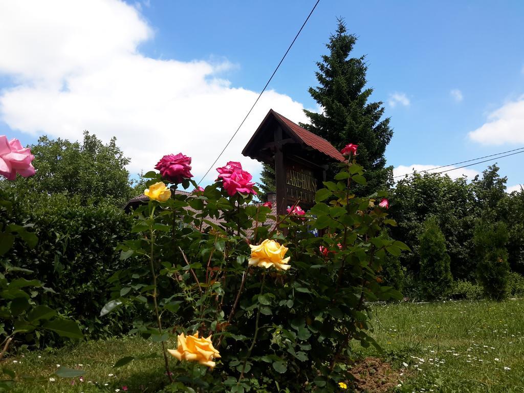 Lake House Йезерце Екстериор снимка